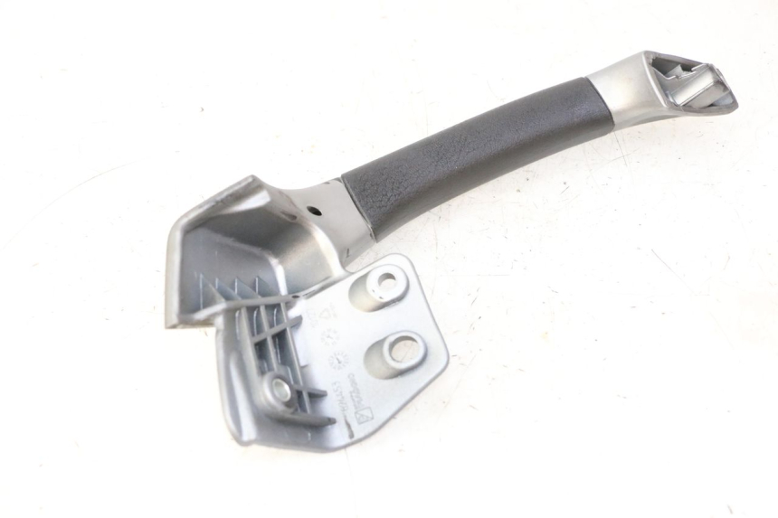 photo de RIGHT GRAB RAIL  PIAGGIO MP3 125 (2006 - 2014)