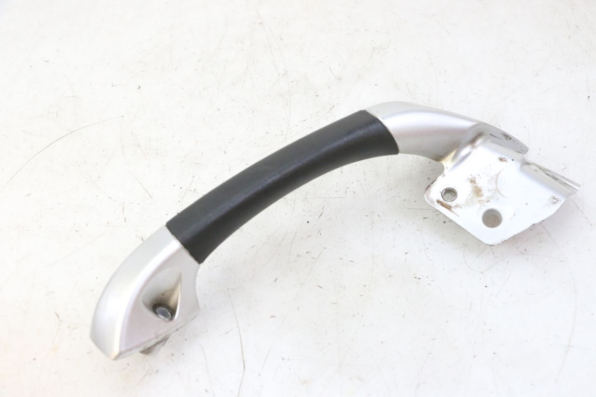 photo de RIGHT REAR HANDLEBAR PIAGGIO MP3 RL 250 (2007 - 2010)