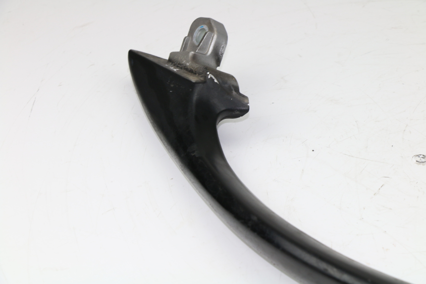 photo de LEFT GRAB RAIL  SUZUKI AN BURGMAN 400 (1999 - 2005)