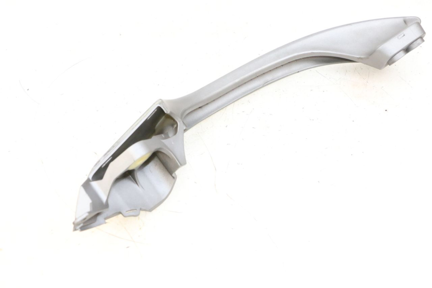 photo de LEFT GRAB RAIL  SUZUKI BURGMAN 650 (2013 - 2020)