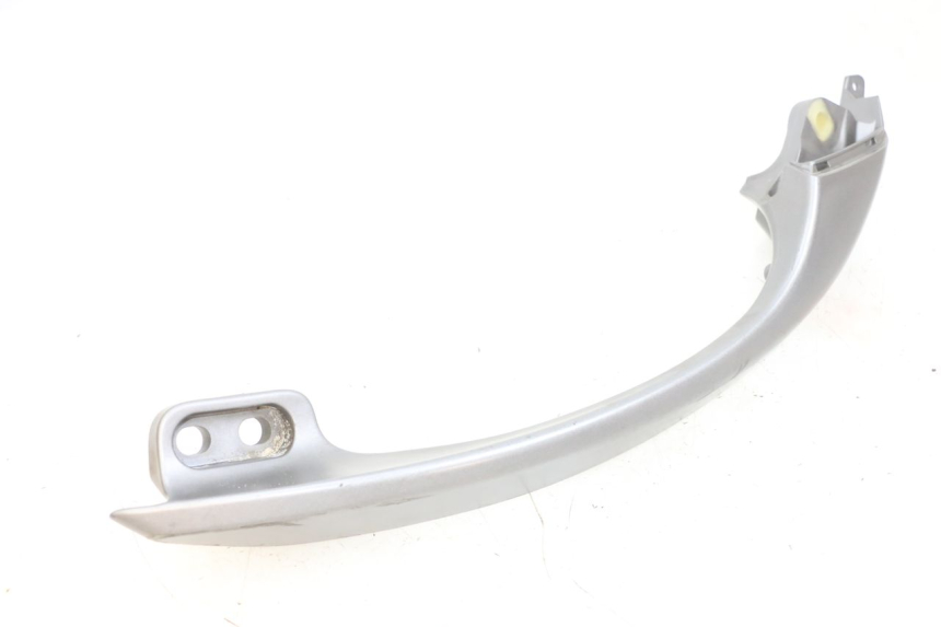 photo de LEFT GRAB RAIL  SUZUKI BURGMAN 650 (2013 - 2020)