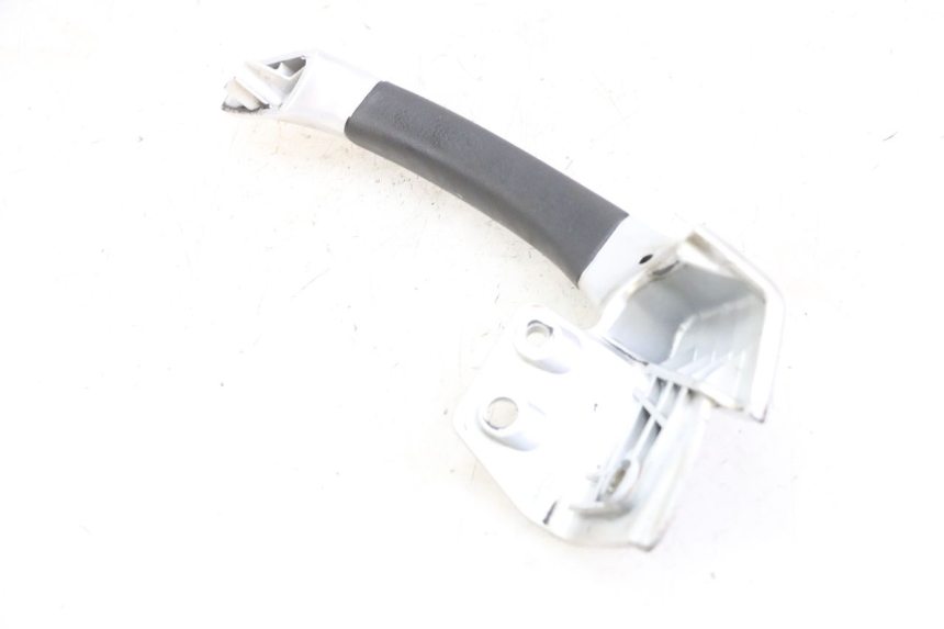 photo de LEFT GRAB RAIL  PIAGGIO MP3 LT 300 (2010 - 2016)