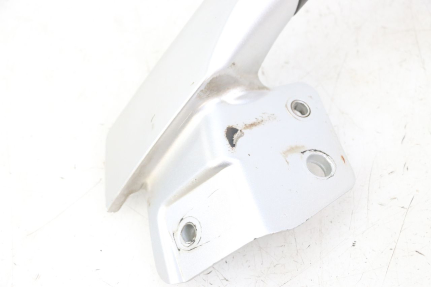 photo de LEFT REAR HANDLEBAR PIAGGIO MP3 LT 300 (2010 - 2016)