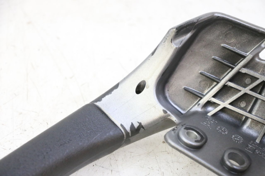 photo de LEFT GRAB RAIL  PIAGGIO MP3 125 (2006 - 2014)