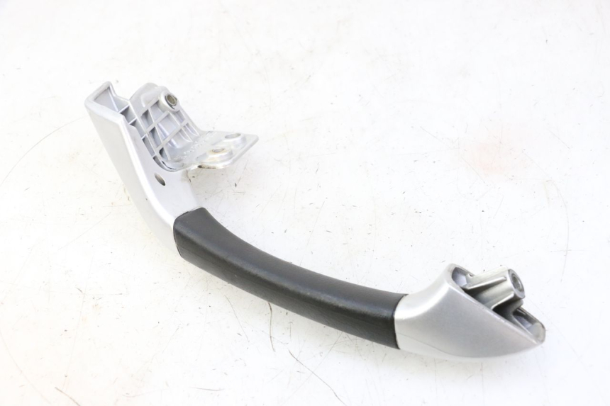 photo de LEFT GRAB RAIL  PIAGGIO MP3 RL 250 (2007 - 2010)