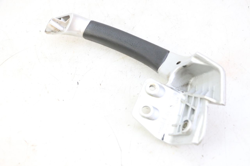 photo de LEFT GRAB RAIL  PIAGGIO MP3 RL 250 (2007 - 2010)