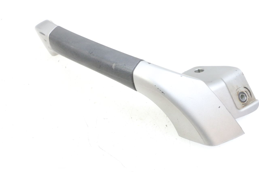 photo de LEFT GRAB RAIL  PIAGGIO MP3 125 (2006 - 2014)