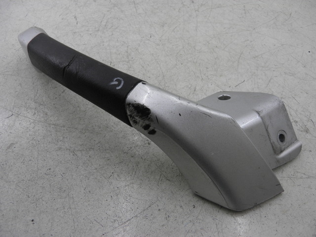 photo de LEFT GRAB RAIL  PIAGGIO MP3 RL 250 (2007 - 2010)