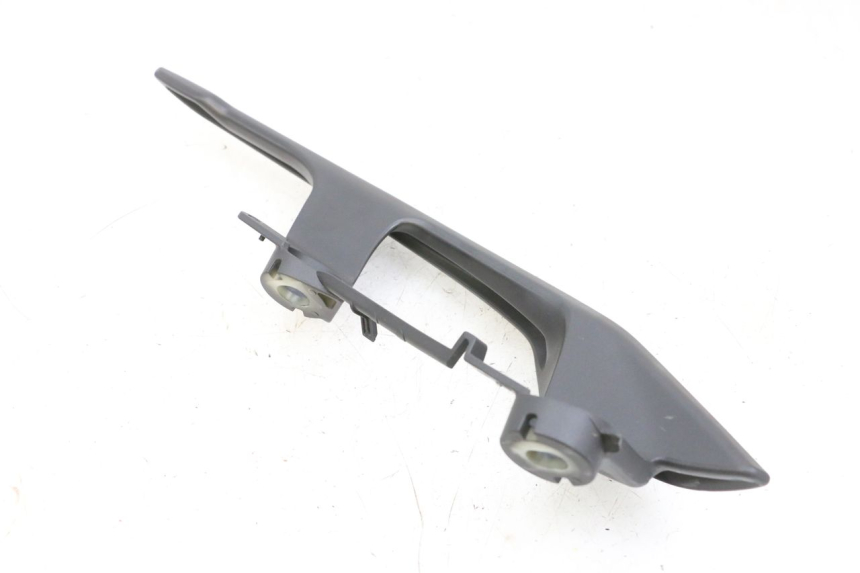 photo de LEFT GRAB RAIL  YAMAHA TRICITY 300 (2020 - 2024) - Surface and material condition