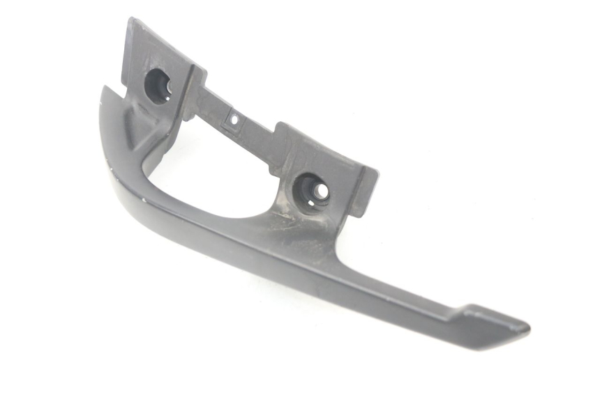 photo de LEFT GRAB RAIL  YAMAHA XMAX X-MAX ABS 125 (2014 - 2016) - Technical close-up