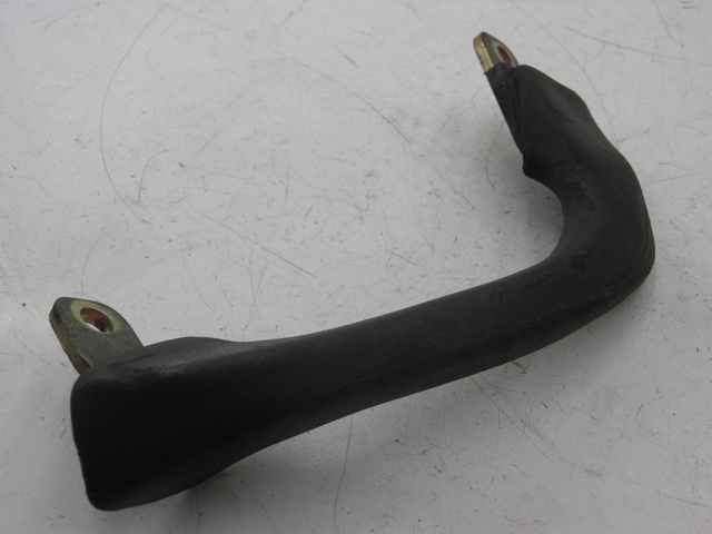 photo de LEFT GRAB RAIL  YAMAHA XJS DIVERSION 600 (1997 - 1999) - Main view