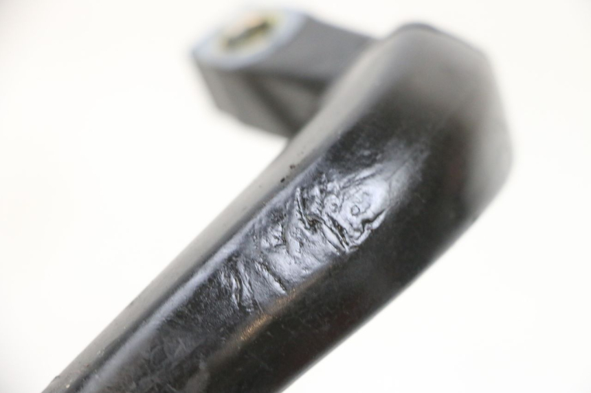 photo de LEFT GRAB RAIL  KAWASAKI ZR 7 750 (1999 - 2001) - Zoom on usage condition