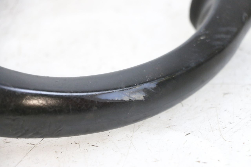 photo de LEFT GRAB RAIL  KAWASAKI ZR 7 750 (1999 - 2001) - Fixing points details