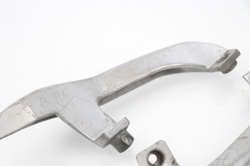 photo de GRAB RAIL  EUROCKA MATADOR 4T 50 (2010 - 2016) - Fixing points details