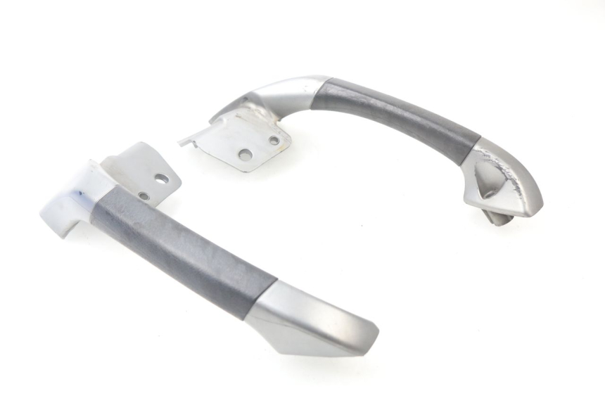 photo de REAR HANDLEBARS PIAGGIO MP3 125 (2006 - 2014)