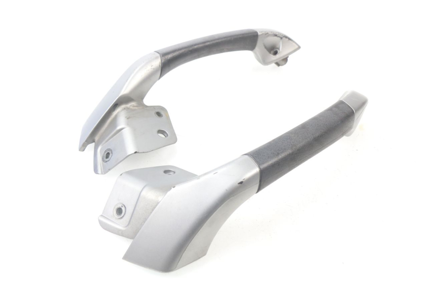 photo de REAR HANDLEBARS PIAGGIO MP3 125 (2006 - 2014)