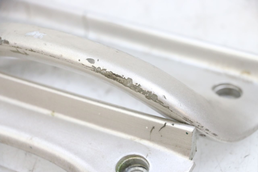 photo de GRAB RAIL YAMAHA NEO'S NEOS 2T 50 (1998 - 2007) - Component detail