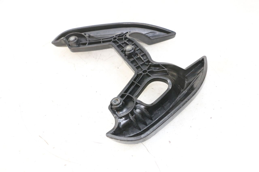 photo de REAR HANDLEBARS PIAGGIO NEW TYPHOON 50 (2018 - 2021) - Technical close-up