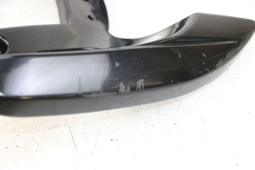 photo de REAR HANDLEBARS PIAGGIO NEW TYPHOON 50 (2018 - 2021) - Distinctive features