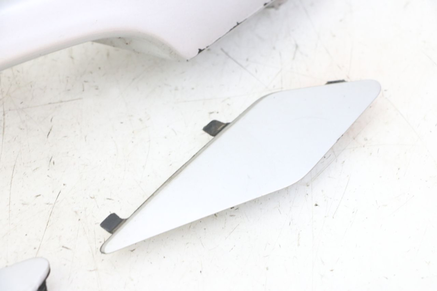 photo de REAR HANDLEBARS PEUGEOT SATELIS 125 (2006 - 2009)