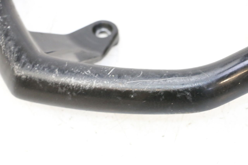 photo de GRAB RAIL PEUGEOT STREETZONE I NAKED 2T 50 (2018 - 2020)