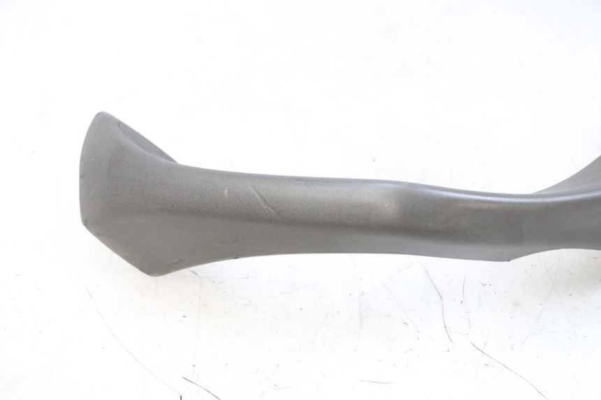 photo de REAR HANDLEBARS PIAGGIO X8 125 (2004 - 2007) - Additional view of the item