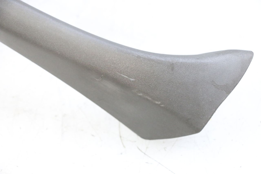 photo de REAR HANDLEBARS PIAGGIO X8 125 (2004 - 2007) - Surface and material condition