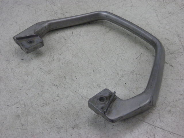 photo de GRAB RAIL  YAMAHA XJ F 900 (1983 - 1994)