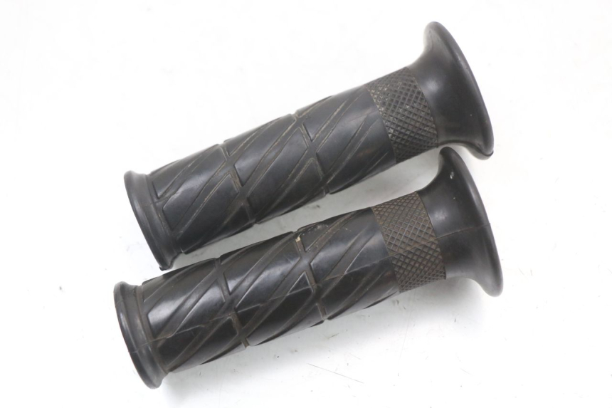 photo de HANDLEBAR GRIP HYTRACK HY S 4X4 410 (2013 - 2016)