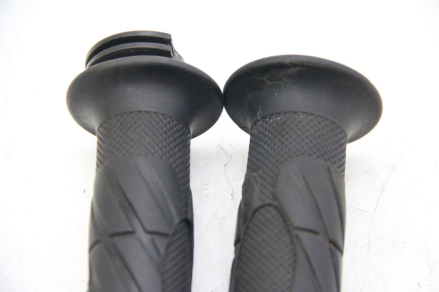 photo de HANDLEBAR GRIP ORCAL KITE 4T 50 (2019 - 2023)