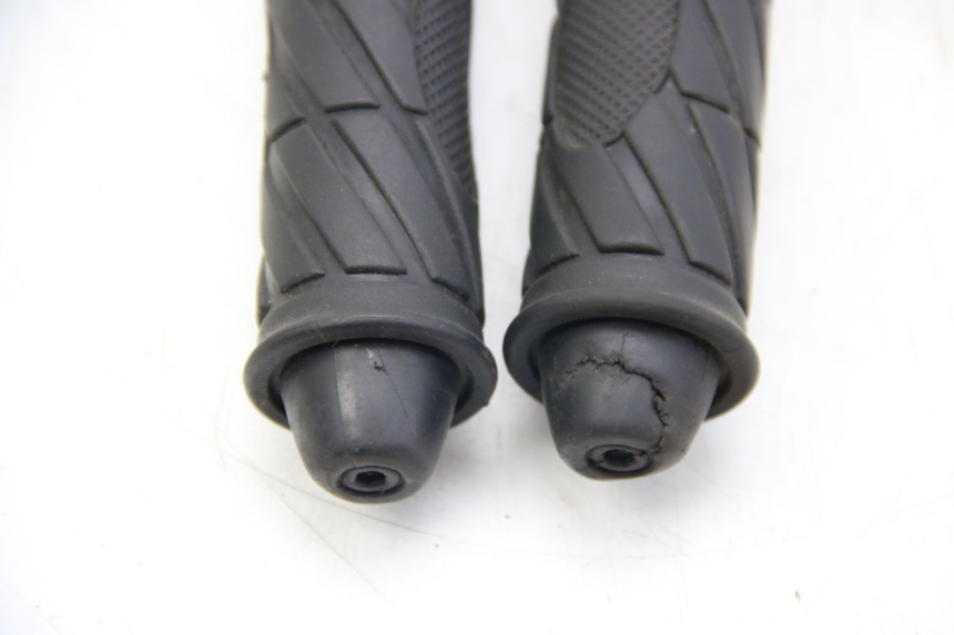 photo de HANDLEBAR GRIP ORCAL KITE 4T 50 (2019 - 2023)