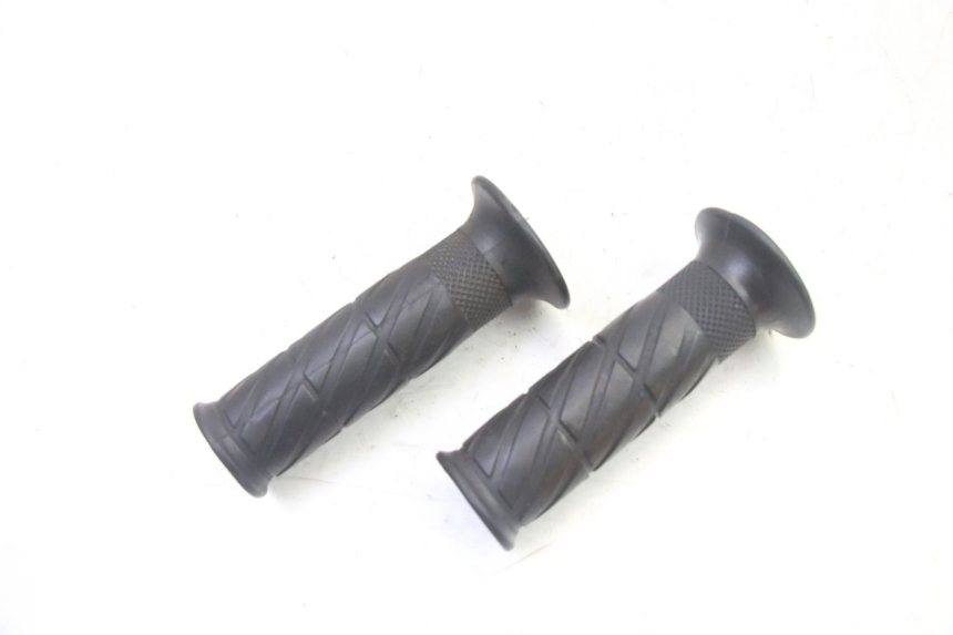 photo de HANDLEBAR GRIP HYTRACK S 150 (2003 - 2011)