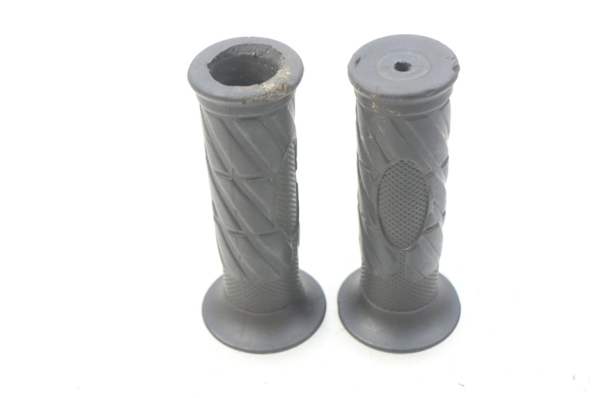 photo de HANDLEBAR GRIP CHINESE QUAD SPEEDY DELUXE 125