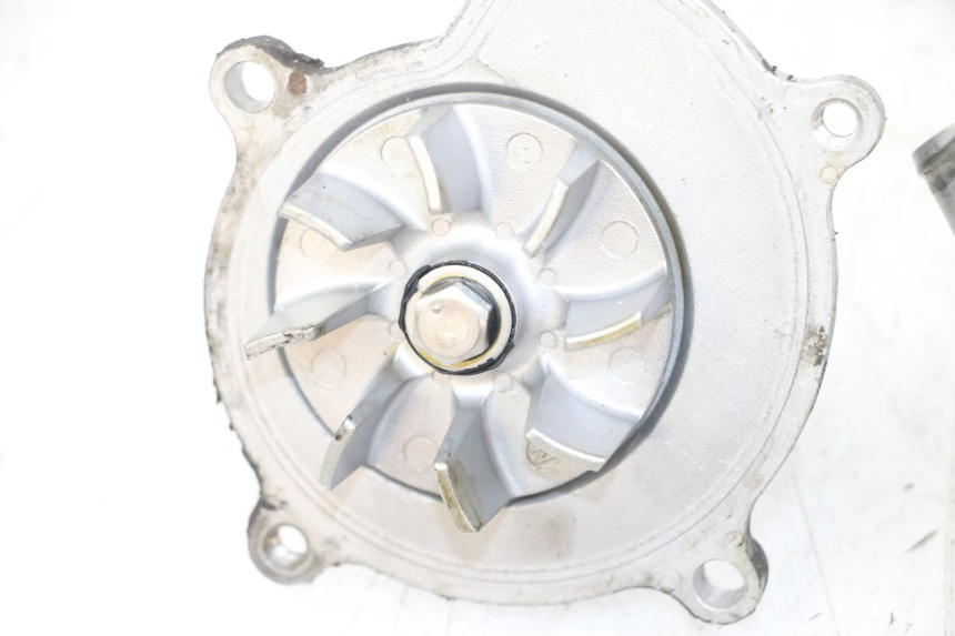 photo de WATER PUMP SUZUKI GSR 750 (2011 - 2017)