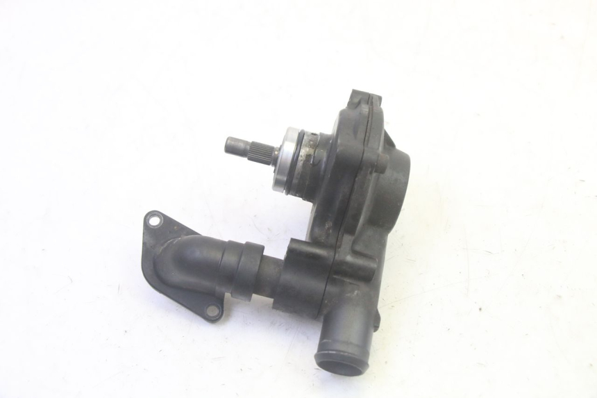 photo de WATER PUMP YAMAHA TDM ABS 900 (2002 - 2014) - Fixing points details