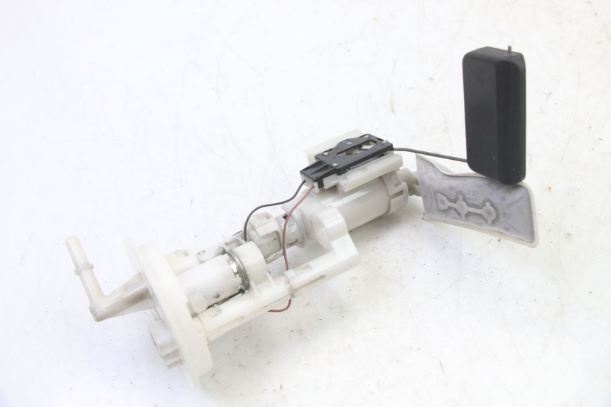 photo de FUEL PUMP SUZUKI BURGMAN 125 (2007 - 2014)