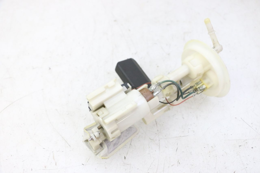 photo de FUEL PUMP SUZUKI BURGMAN 125 (2007 - 2014)