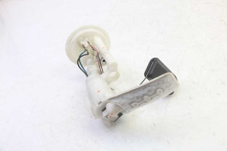 photo de FUEL PUMP SUZUKI BURGMAN 125 (2007 - 2014)