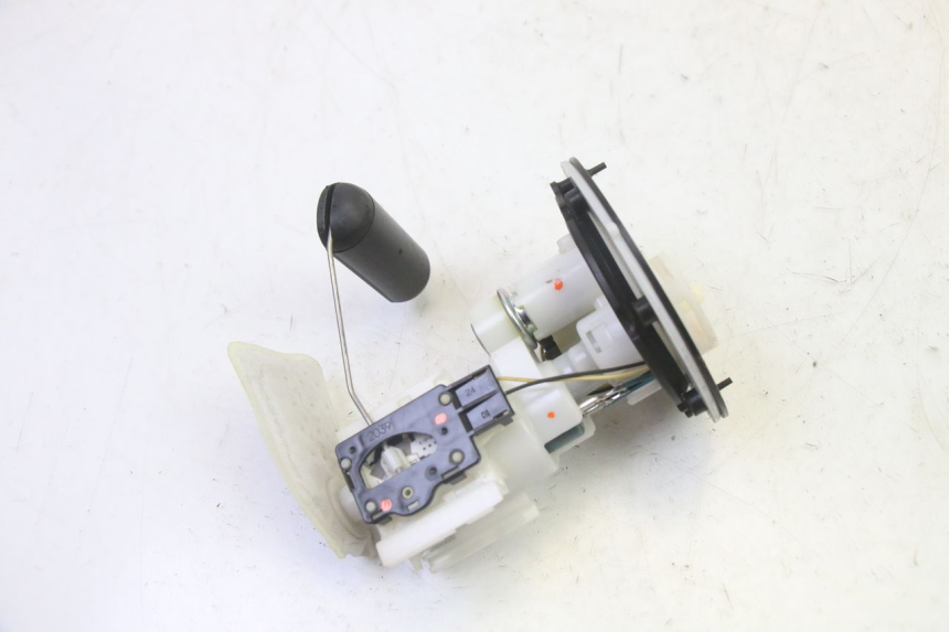 photo de FUEL PUMP YAMAHA CYGNUS X INJECTION 125 (2007 - 2013)