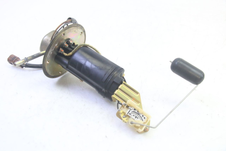 photo de FUEL PUMP SUZUKI DL V STROM 1000 (2002 - 2007) - Zoom on usage condition