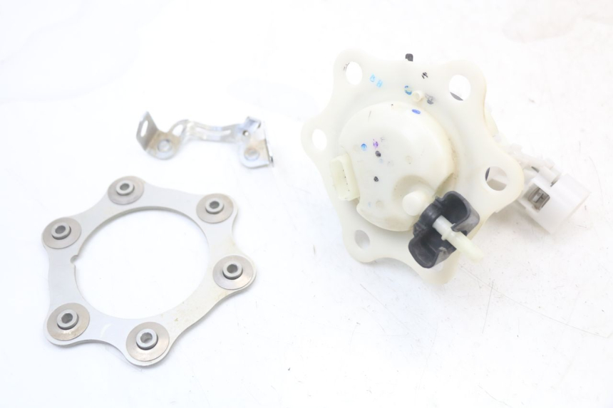 photo de FUEL PUMP HONDA CRF R 250 (2020 - 2021)