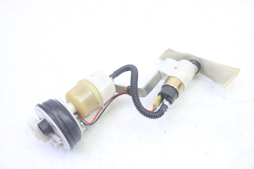 photo de FUEL PUMP PIAGGIO MP3 RL 250 (2007 - 2010) - Alternative perspective