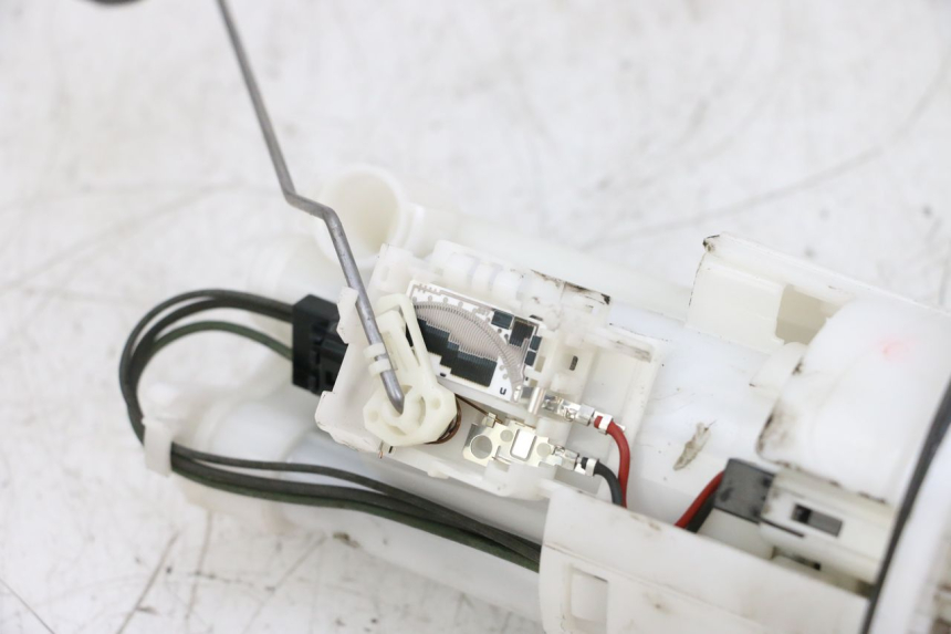 photo de FUEL PUMP YAMAHA TDM ABS 900 (2002 - 2014) - Checked used part