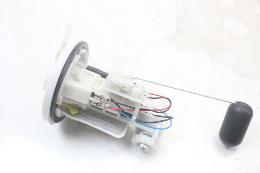 photo de FUEL PUMP YAMAHA XMAX X-MAX ABS 125 (2017 - 2020)