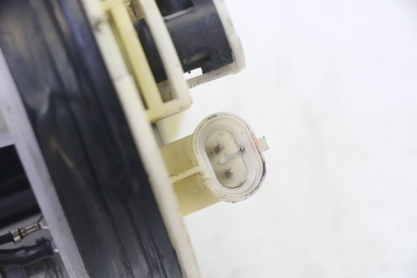 photo de FUEL PUMP YAMAHA X-MAX XMAX 250 (2006 - 2009)