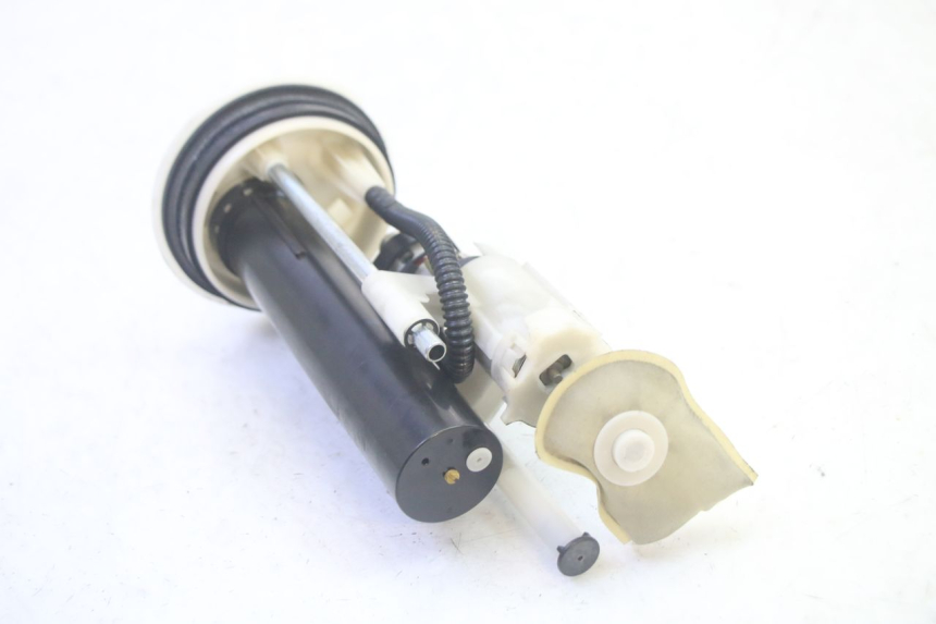 photo de FUEL PUMP YAMAHA XMAX X-MAX 125 (2006 - 2009) - Surface and material condition