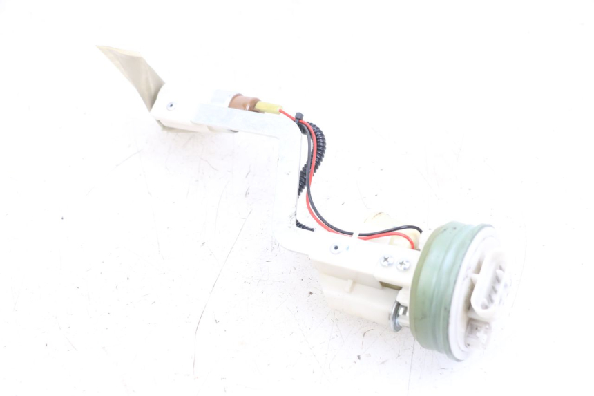 photo de FUEL PUMP PIAGGIO X10 125 (2012 - 2017)