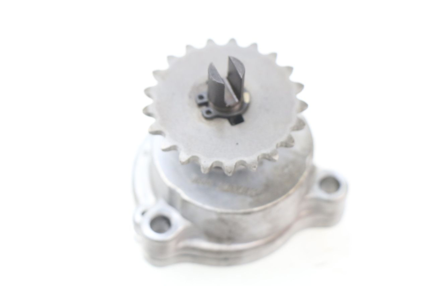 photo de OIL PUMP SUZUKI BURGMAN 650 (2002 - 2004)