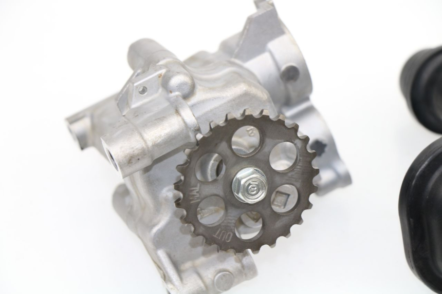 photo de OIL PUMP HONDA CBF N 600 (2008 - 2010)