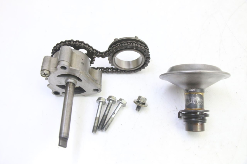 photo de OIL PUMP HONDA CBR RR FIREBLADE 900 (1992 - 1994)